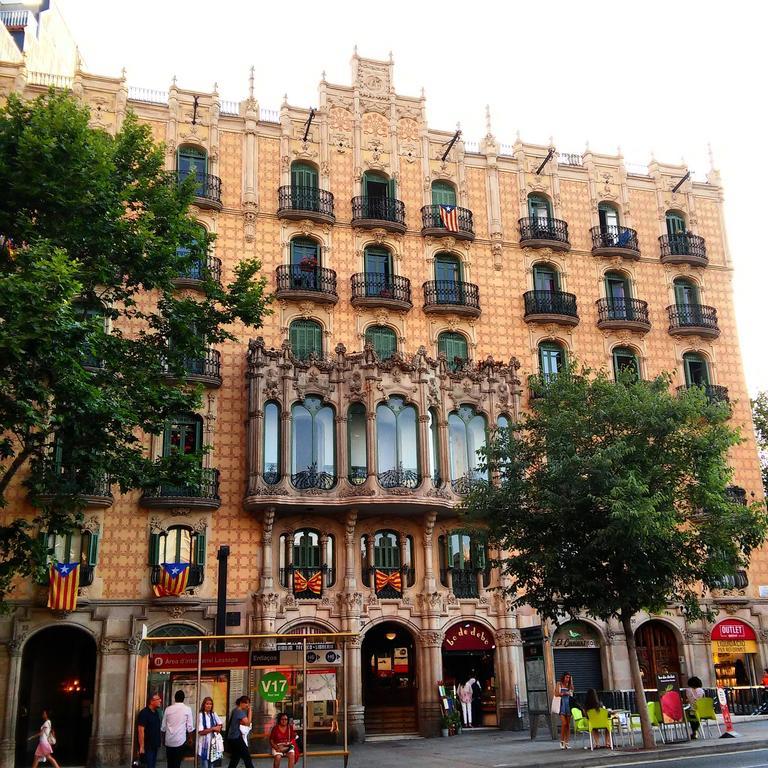 Hostal Lesseps Barcelona Eksteriør billede