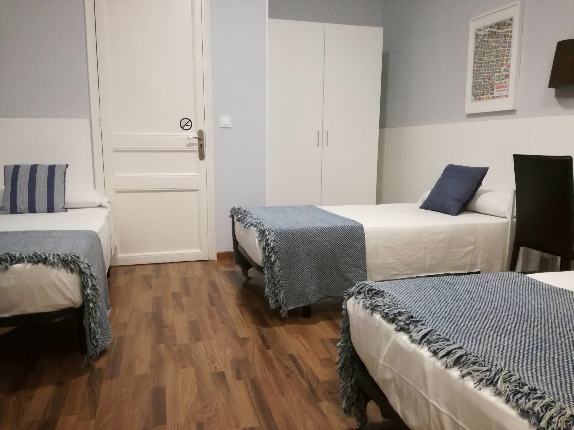 Hostal Lesseps Barcelona Eksteriør billede